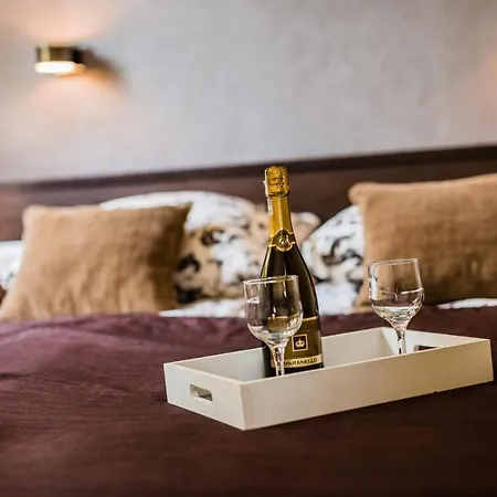 Cove ホームステイ *