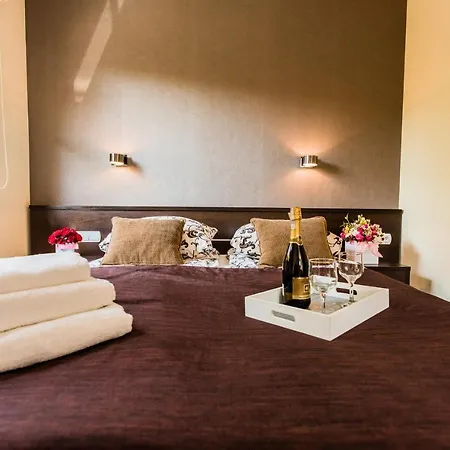 ホームステイ Cove *