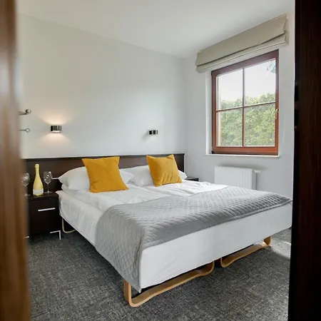 Cove ヤスタルニャ