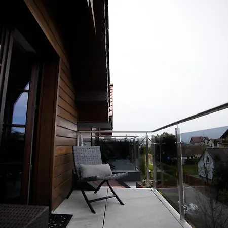 Cove ヤスタルニャ