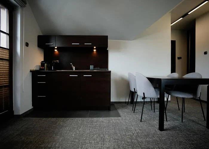 בית אירוח Cove יאסטארניה