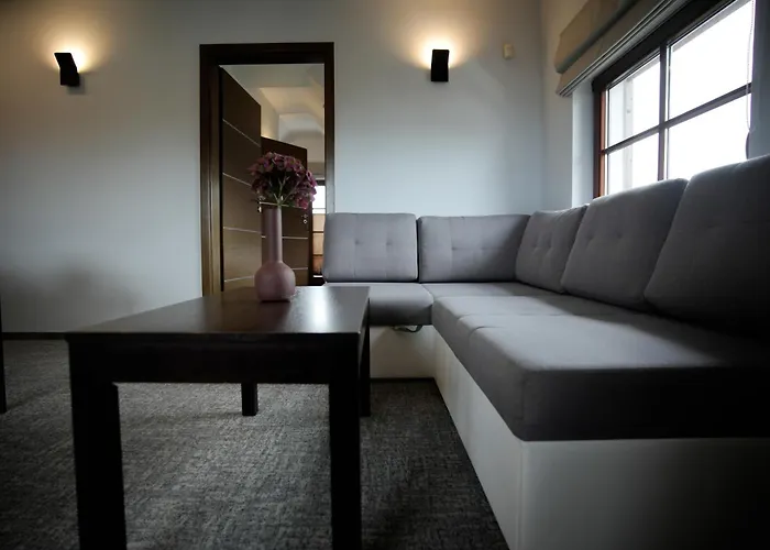 Cove * יאסטארניה